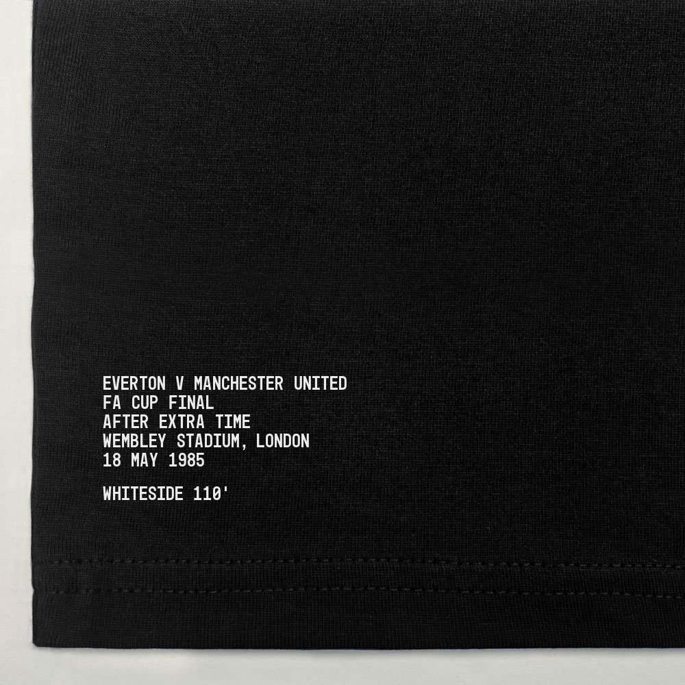 1698200975 180585 manchester united corner black 87928